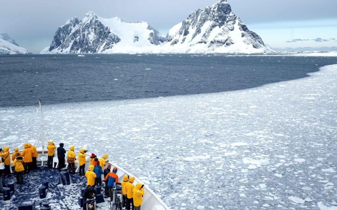 Südliche Expedition mit Südpolarkreisüberquerung | World Voyager