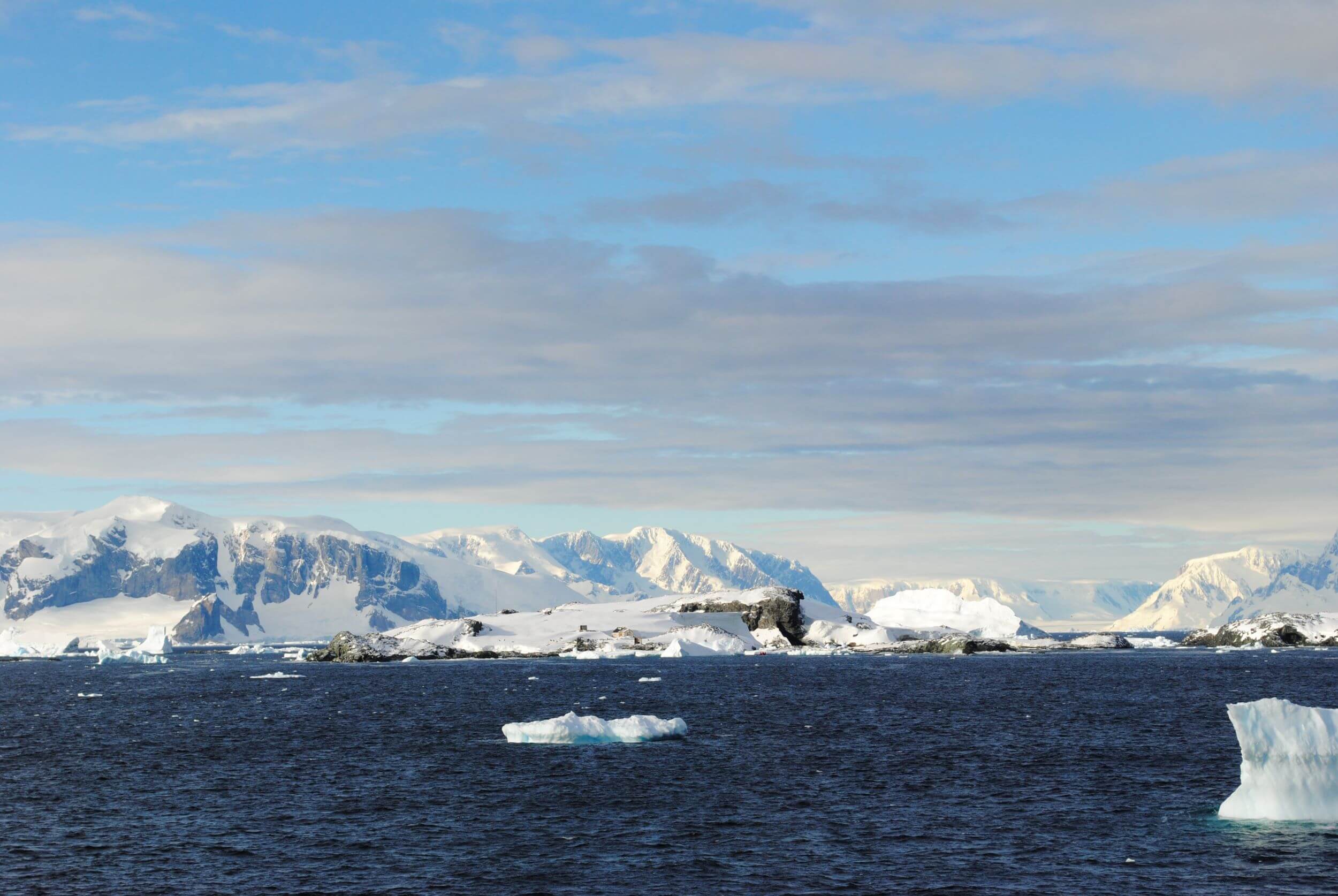 Jenseits des Polarkreises: Wilkins-Schelfeis