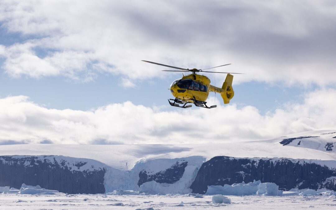 Südlich des Polarkreises mit dem Helikopter unterwegs