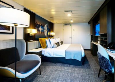 Captain's Suite mit Balkon und Lounge