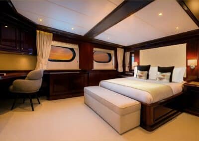 Elegante Suite mit Doppelbett