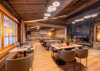 Der Restaurant-Bereich in der Kelo Boutique Lodge
