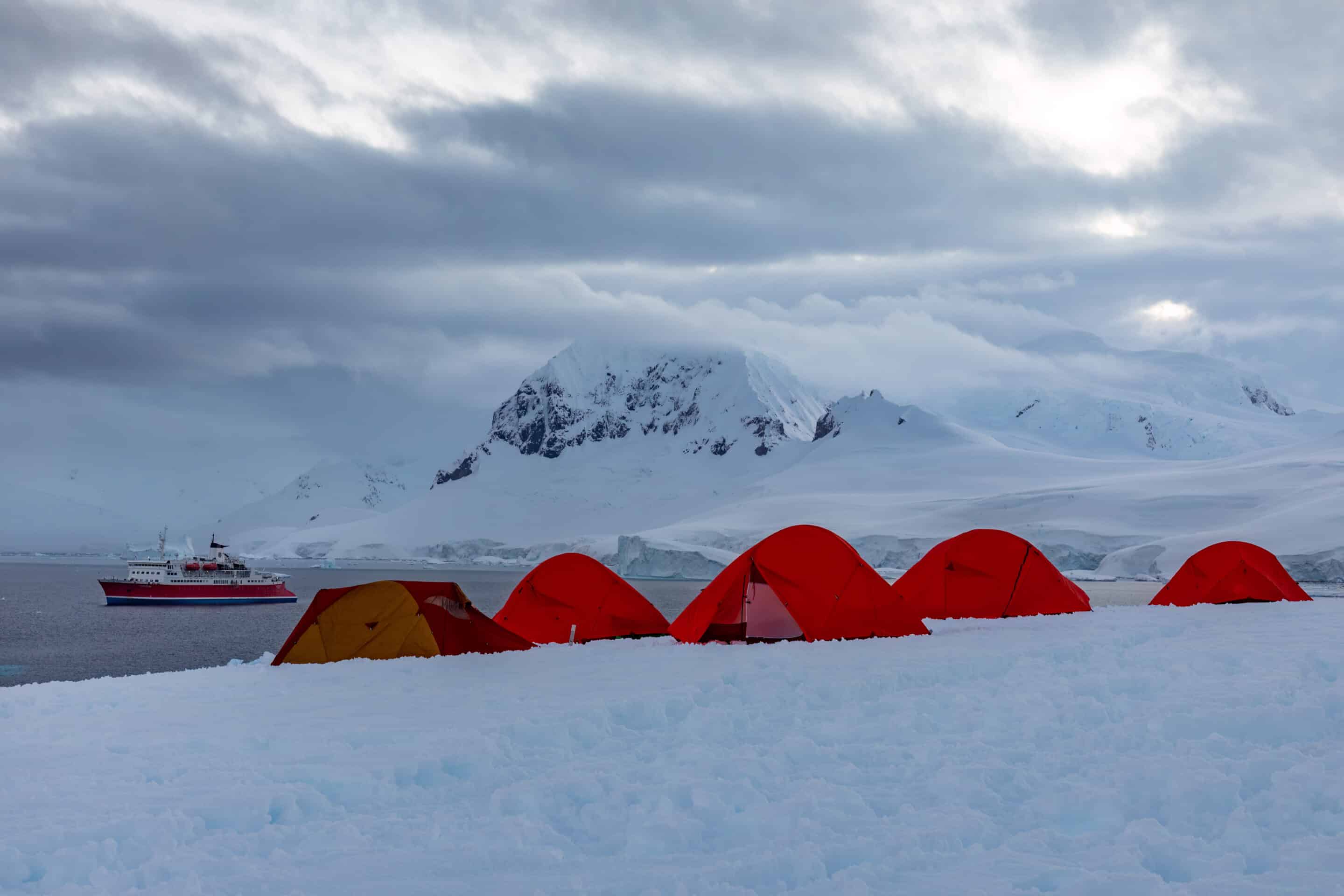 Zelt-Camp auf dem Antarktis-Eis an der Portal Point