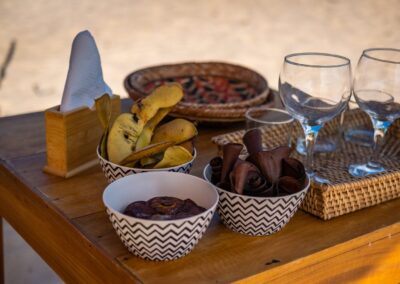 Regionale Küche aus Pará mit Früchten und Gerichten